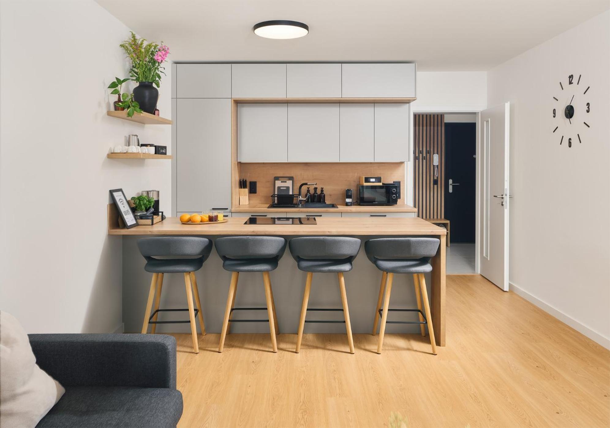 Beta Home - Garage, Air Condition, Garden, At Metro Praga Exterior foto